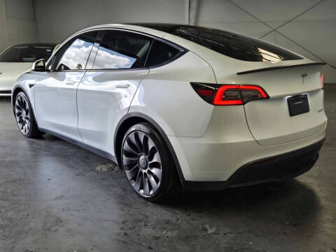 2023 Tesla Model Y Performance