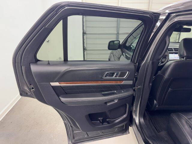2018 Ford Explorer Platinum