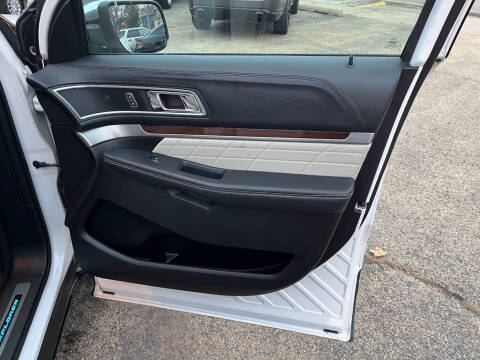 2016 Ford Explorer Platinum