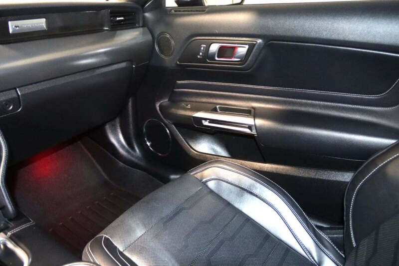 2021 Ford Mustang EcoBoost Premium