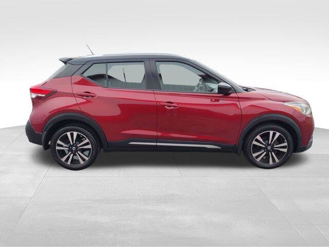 2018 Nissan Kicks SR