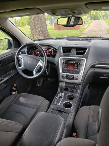 2015 GMC Acadia SLE-2