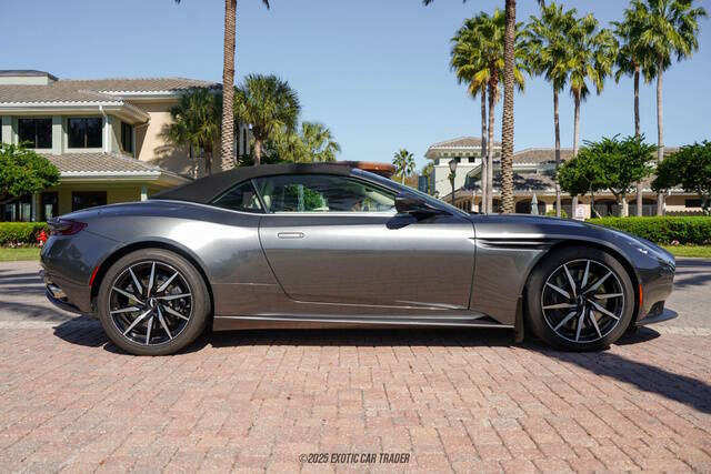 2020 Aston Martin DB11 Volante