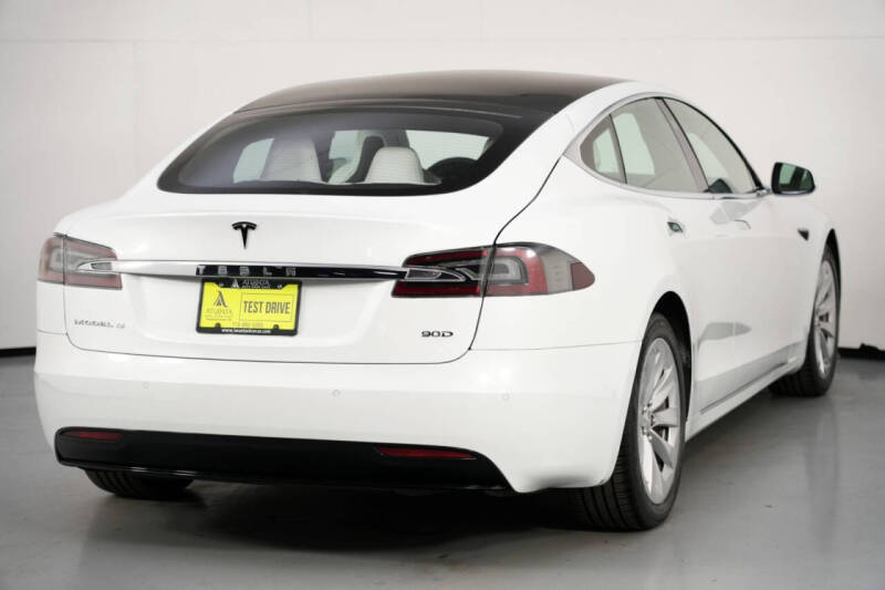 2017 Tesla Model S 90D