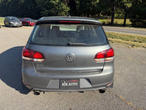 2010 Volkswagen GTI Base PZEV