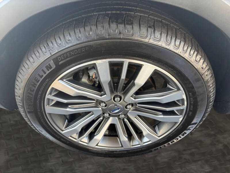 2018 Ford Explorer Platinum