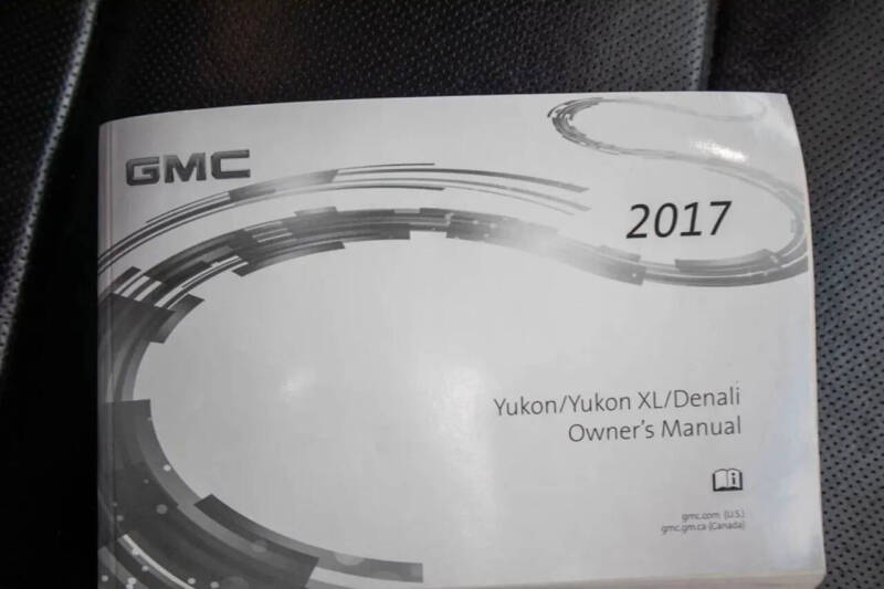 2017 GMC Yukon SLT