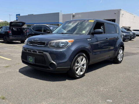 2015 Kia Soul +