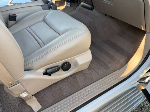 2000 Ford Excursion Limited