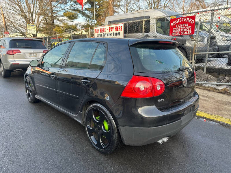 2009 Volkswagen GTI Base PZEV