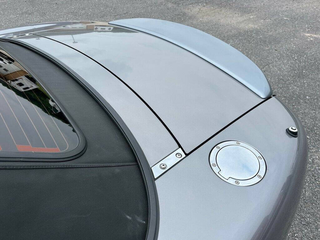 2002 Mazda MX-5 Miata 14