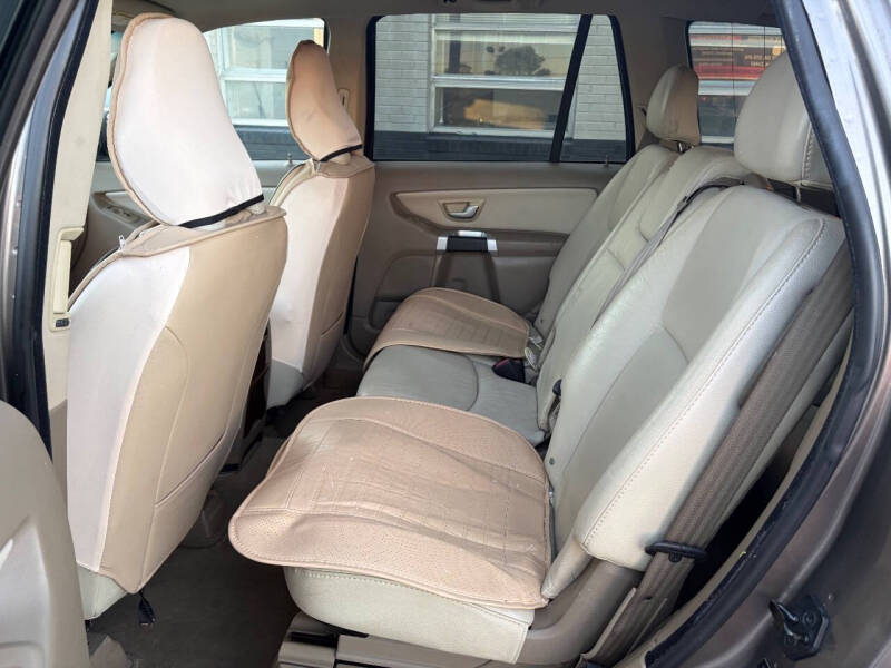 2010 Volvo XC90 3.2