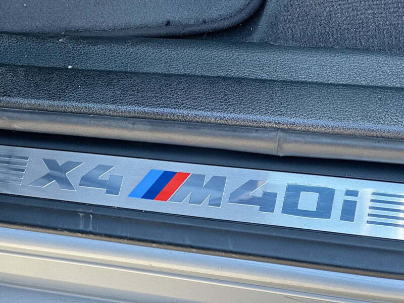 2017 BMW X4 M40i