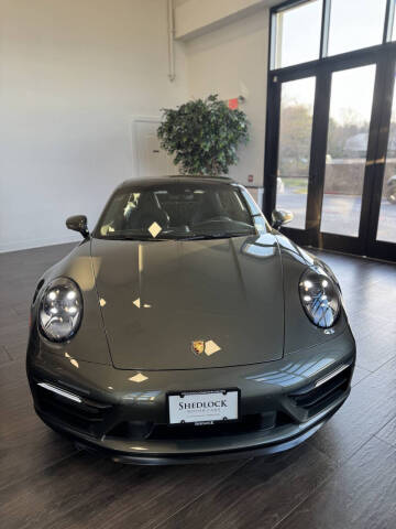 2022 Porsche 911 Carrera GTS