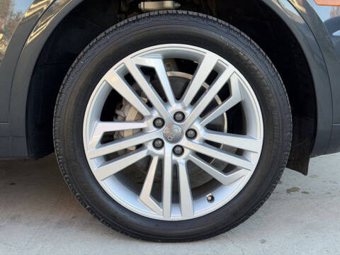 2019 Audi Q5 quattro Premium Plus 45 TFSI