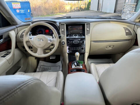 2009 Infiniti FX35