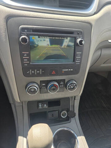 2016 Chevrolet Traverse LS