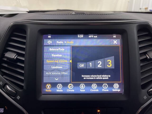 2022 Jeep Cherokee Latitude Lux