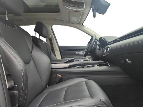 2022 Genesis GV70 2.5T Standard