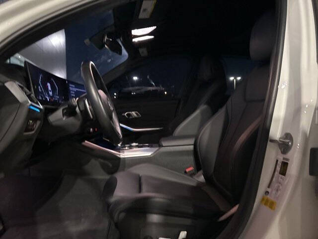 2023 BMW 3 Series 330i