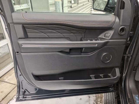 2024 Ford Expedition MAX Platinum