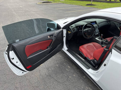 2013 Hyundai Genesis Coupe 3.8 R-Spec