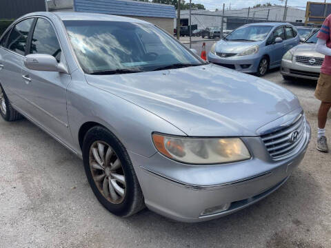2008 Hyundai Azera for sale at STEECO MOTORS in Tampa FL