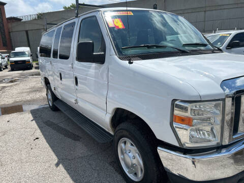 2014 Ford E-Series E-350 SD XLT