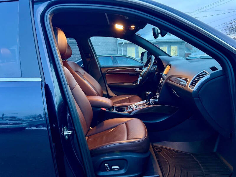 2016 Audi Q5 2.0T quattro Premium Plus