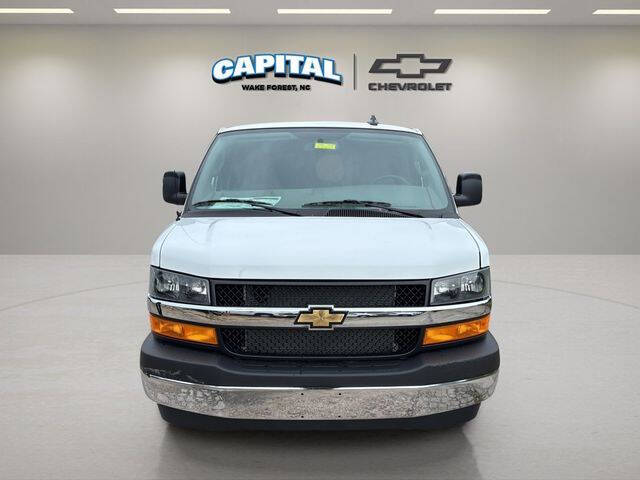 2025 Chevrolet Express 2500
