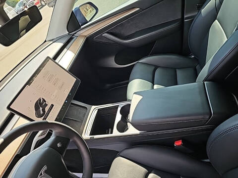 2023 Tesla Model Y Performance