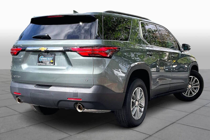 2023 Chevrolet Traverse LT Cloth