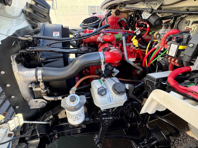 2016 Freightliner M2 106