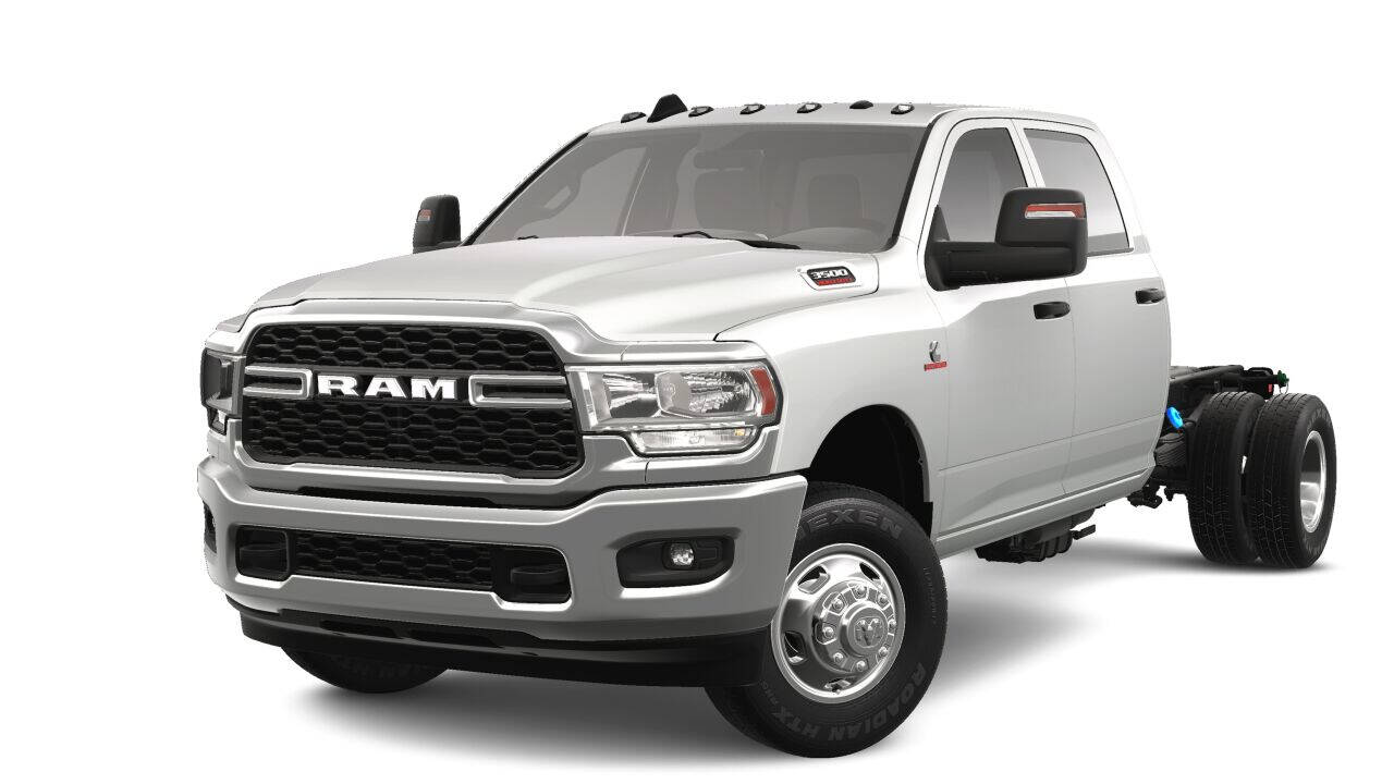 2023 RAM 3500 3500 TRADESMAN CREW CAB CHASSIS 4X4 60' CA 