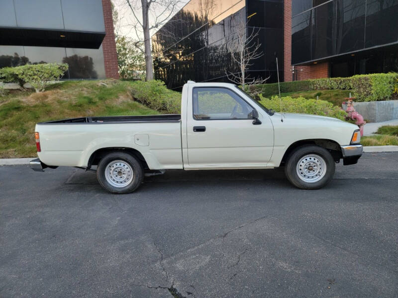 Toyota Pickup For Sale ®