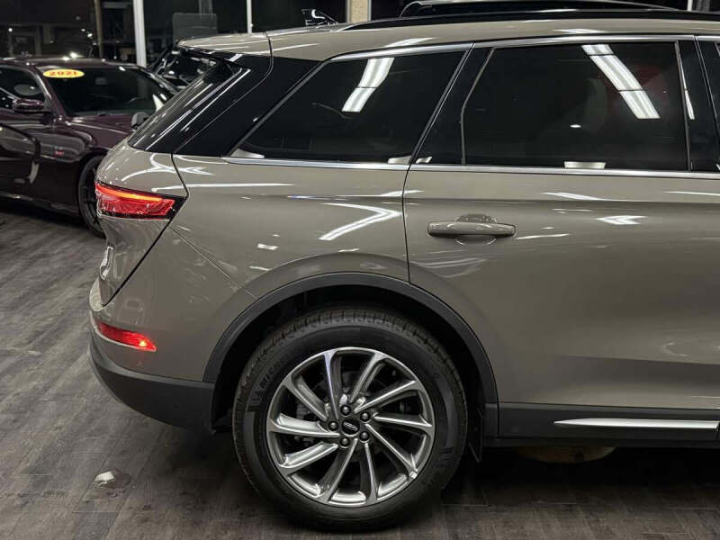 2025 Lincoln Corsair Premiere