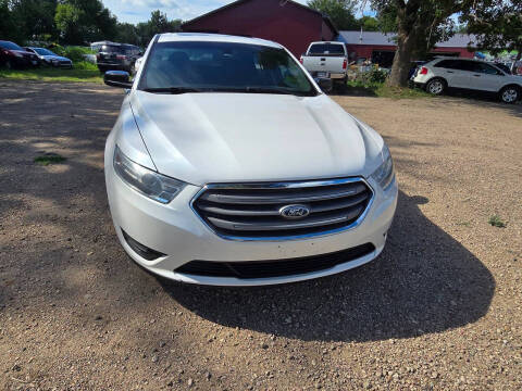 2016 Ford Taurus SEL