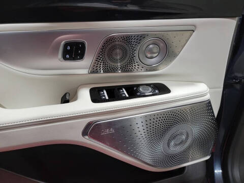 2024 Lincoln Nautilus Black Label