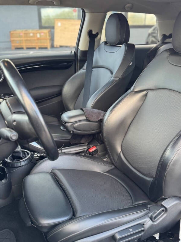 2015 MINI Hardtop 2 Door Cooper S