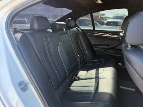 2019 BMW 5 Series 540i