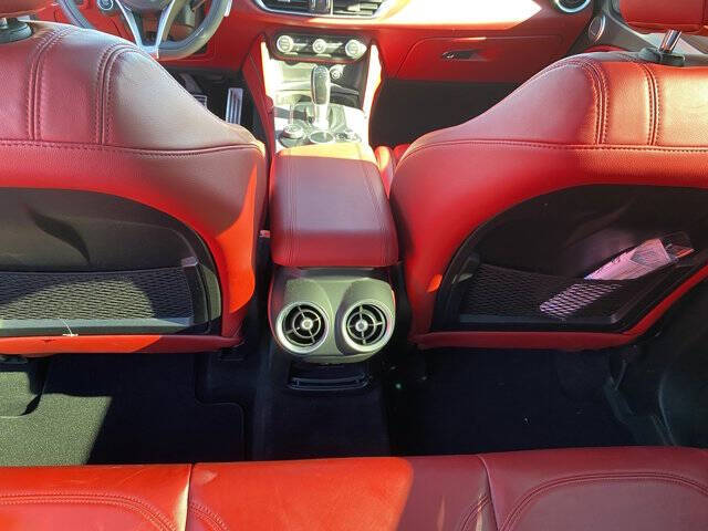 2019 Alfa Romeo Stelvio Ti Sport