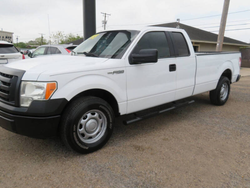 2011 Ford F-150 XL's photo