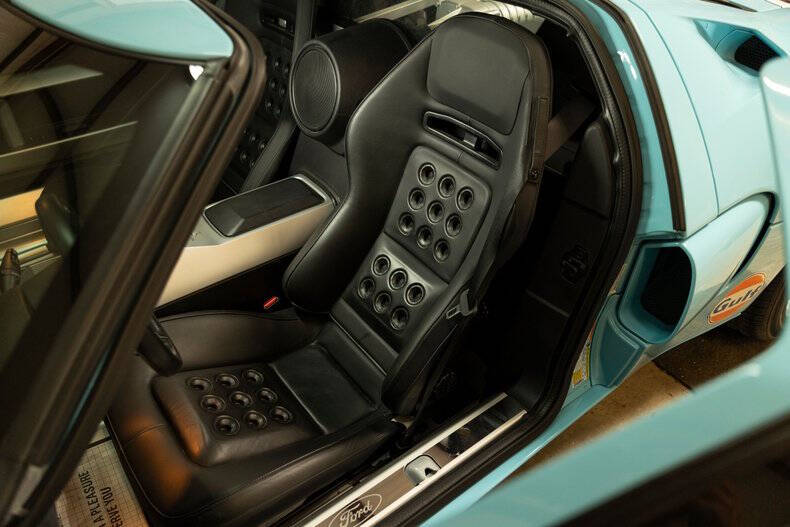 2006 Ford GT