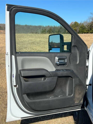 2017 GMC Sierra 3500HD CC