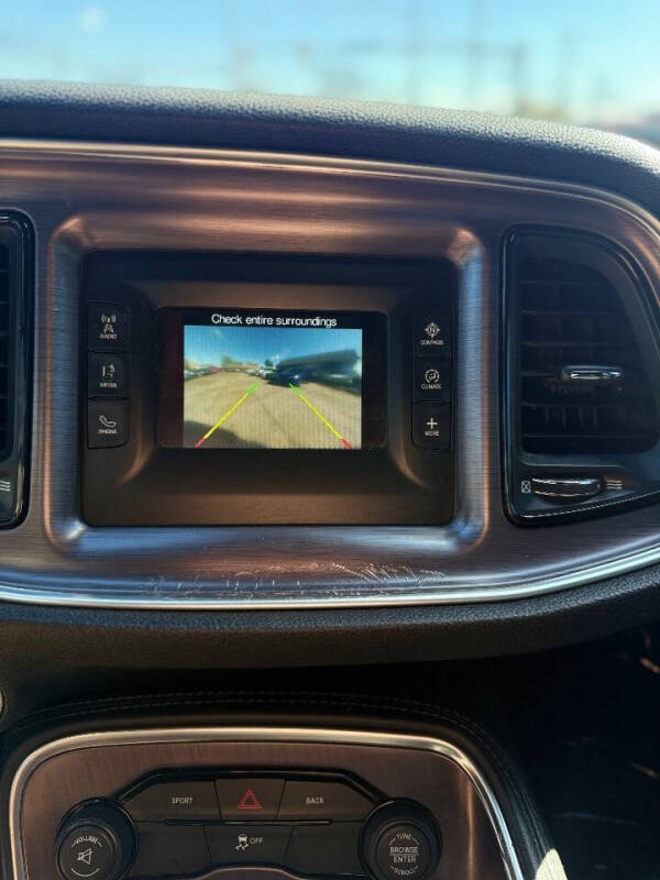 2016 Dodge Challenger SXT