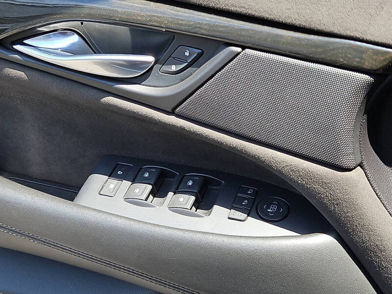 2018 Cadillac Escalade Platinum