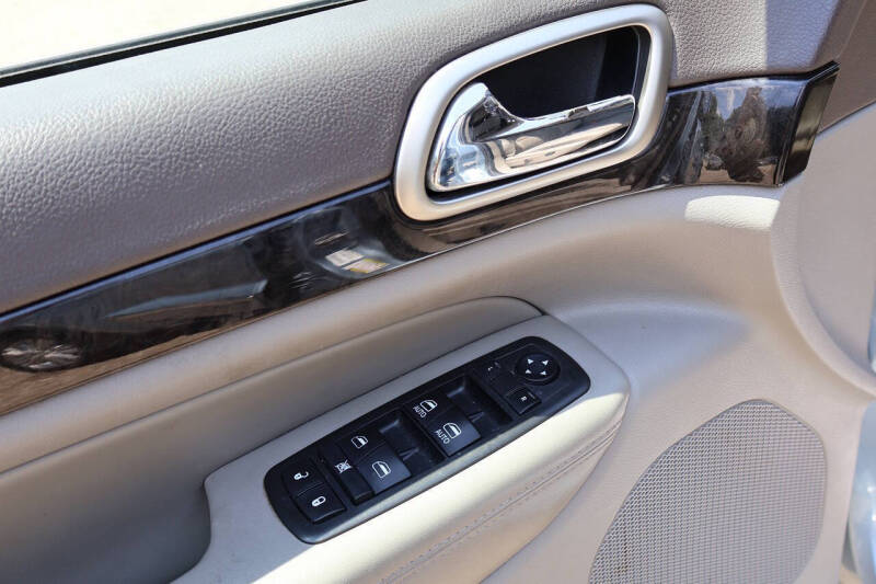 2012 Jeep Grand Cherokee Laredo