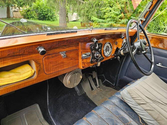 1951 Daimler Model DE27