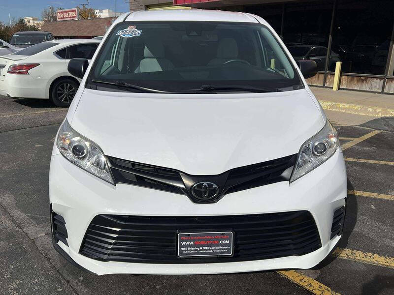 2019 Toyota Sienna L 7-Passenger
