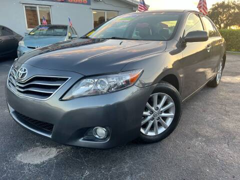 2011 Toyota Camry for sale at Auto Loans and Credit in Hollywood FL